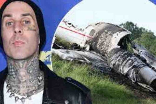Here is all the information you want on the tragic plane crash that Travis Barker survived in 2008.